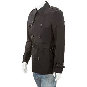 Burberry Sandringham Short Heritage
Trench Coat  52 S L